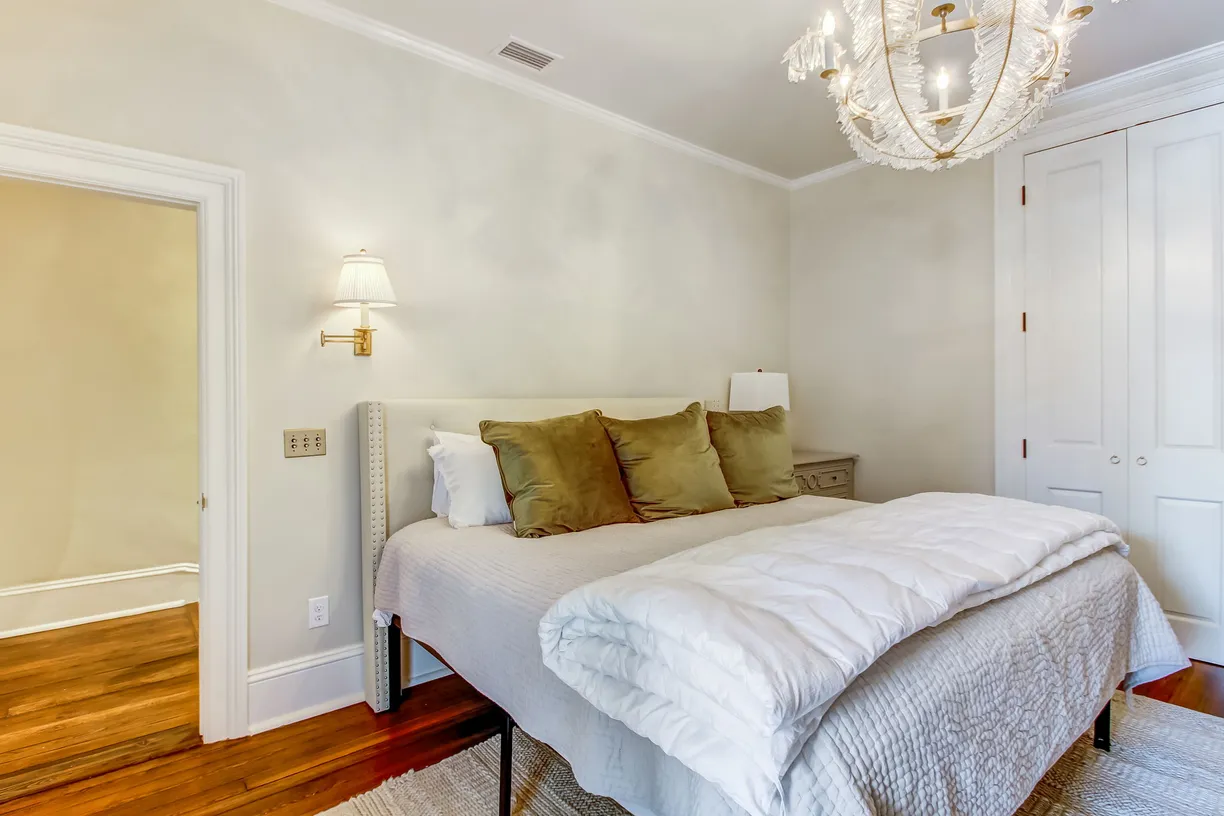 Savannah Real Estate | View 404 E Liberty Street | room 32 | View 33