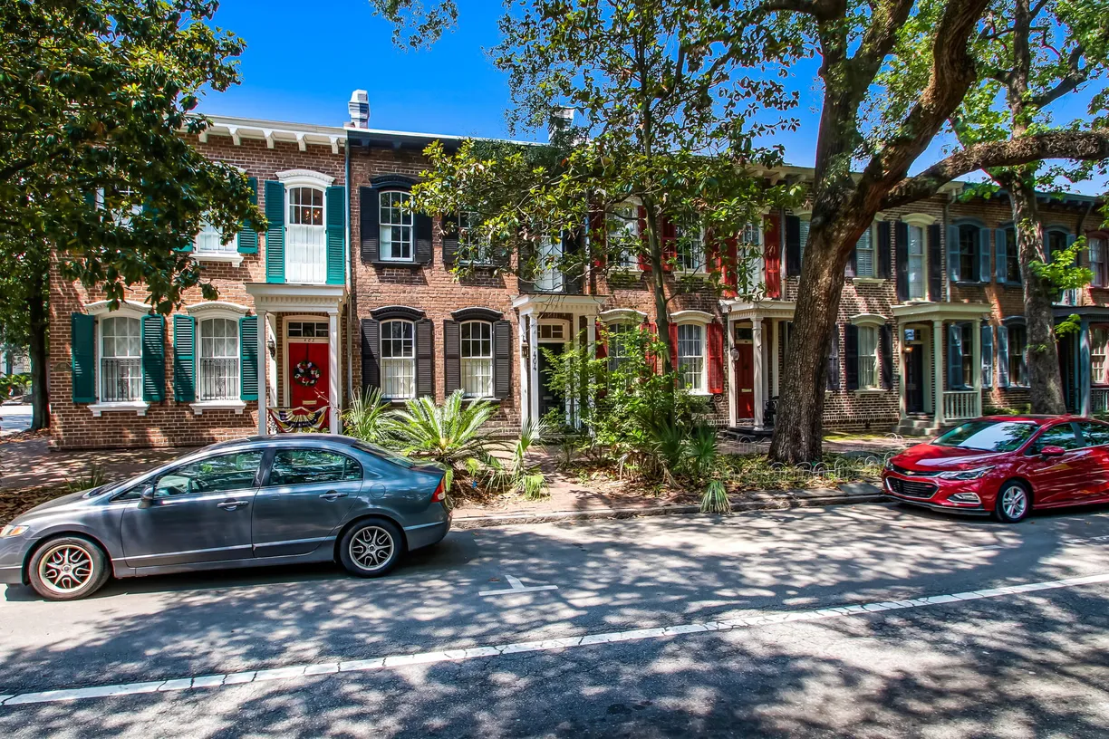 Savannah Real Estate | View 404 E Liberty Street | room 1 | View 2