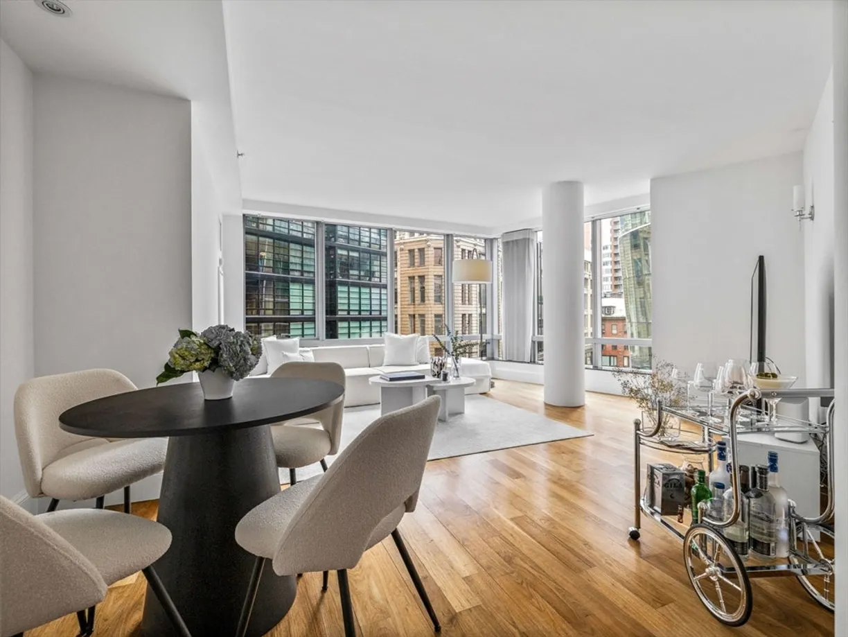 Boston, MA Real Estate | View 3 Avery St #606 | room 1