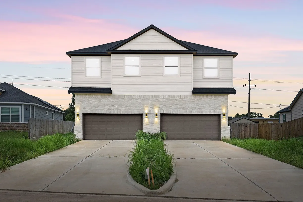 Houston Suburbs Real Estate | View 8 Donna Court | room 1