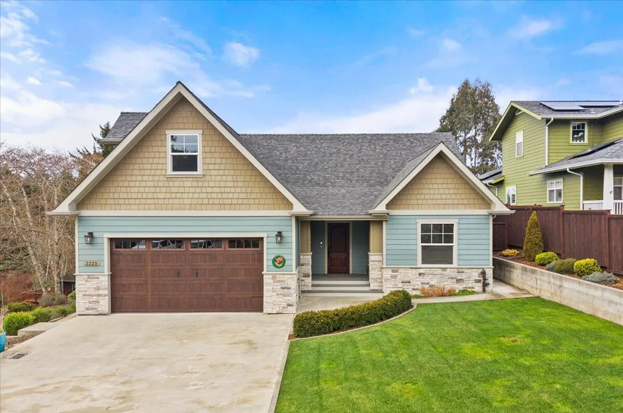 Northern California Real Estate | View 2225 Burns Drive | 3 Beds, 2 Baths