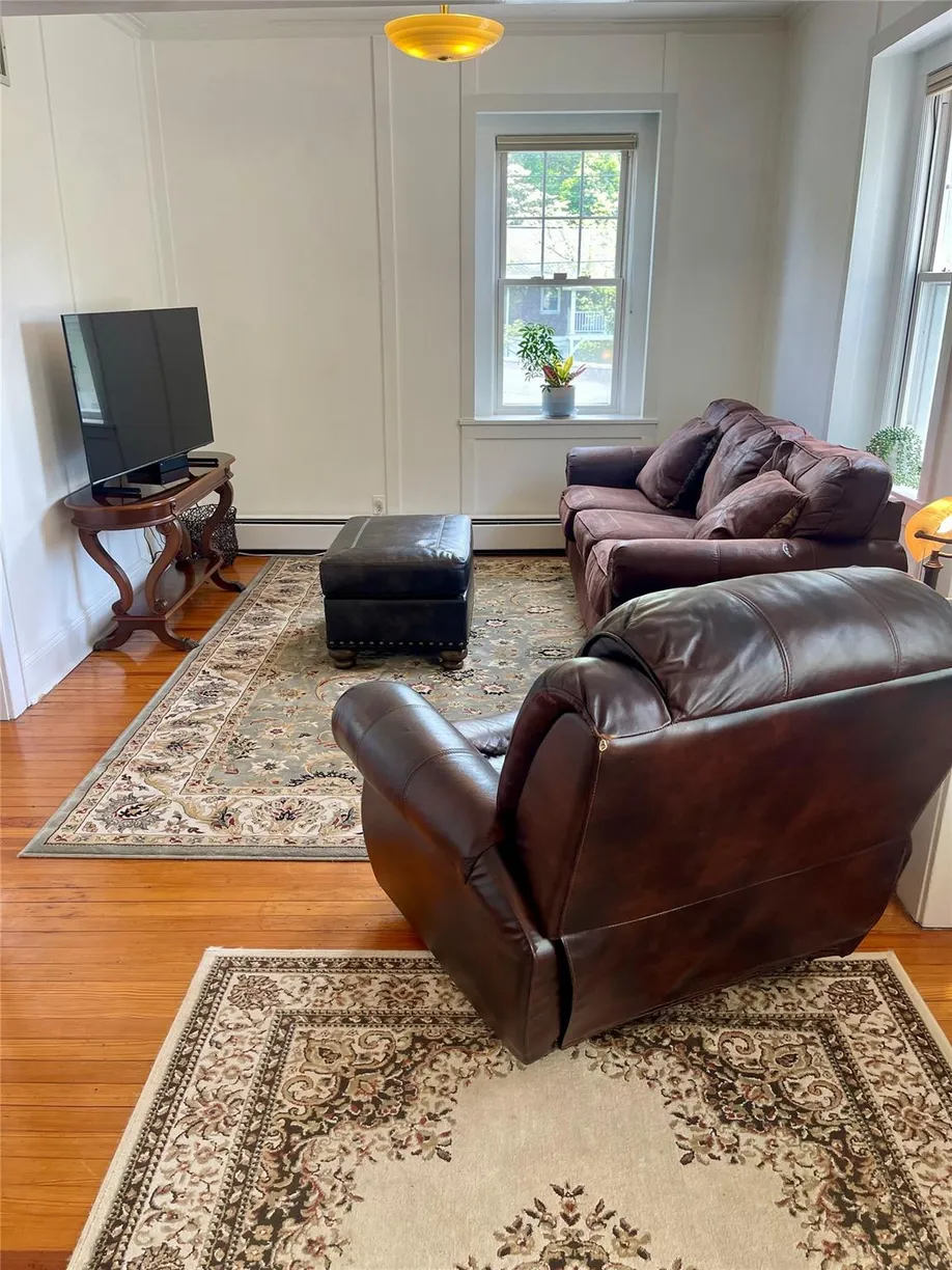 Rockland/Orange/NJ Real Estate | View 306 Piermont Avenue | room 1