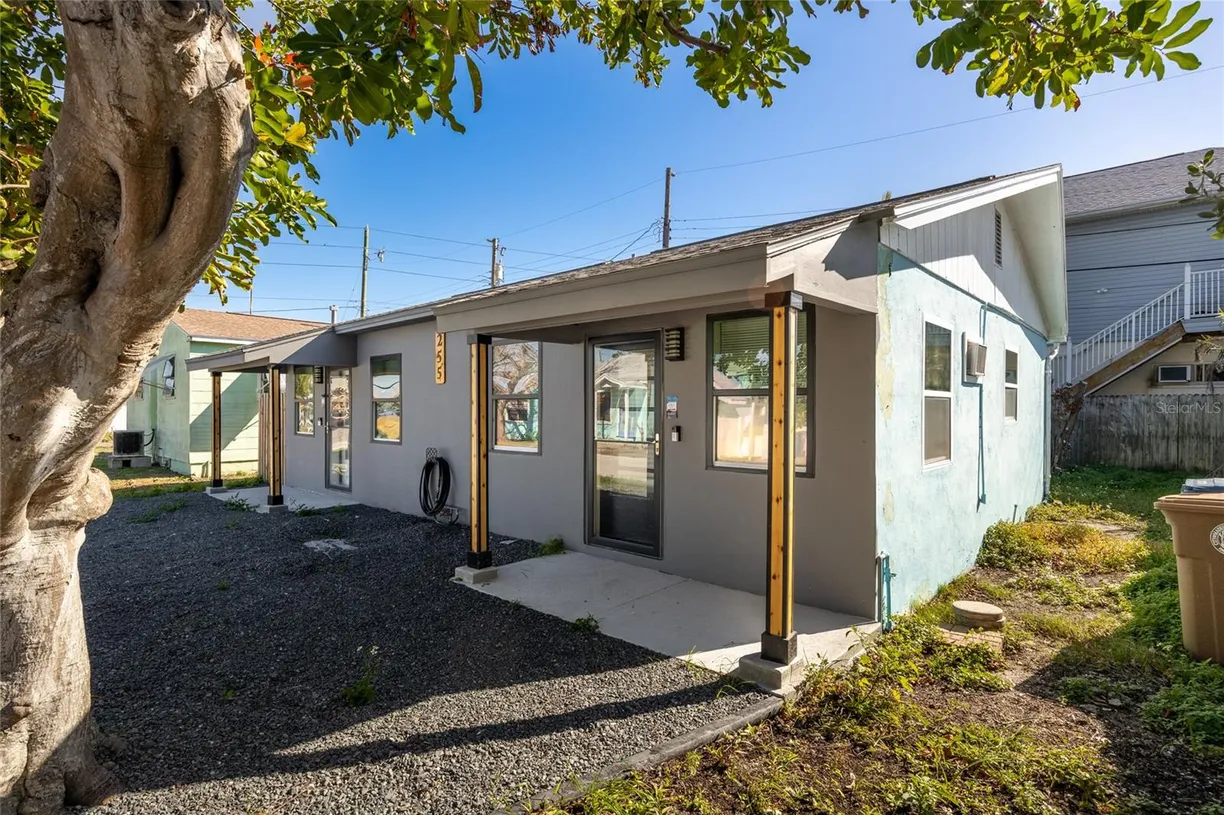 Sarasota/St. Petersburg Real Estate | View 255 146th Ave E | room 1