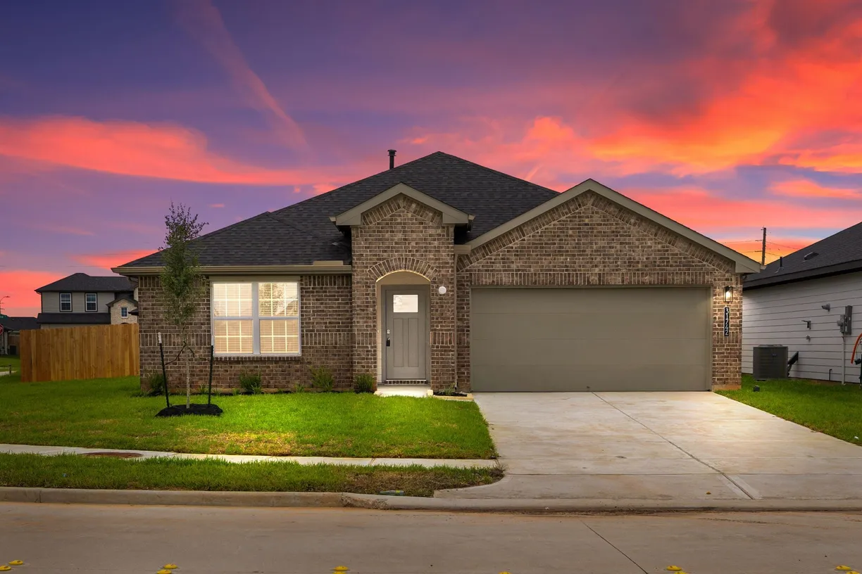 Houston Suburbs Real Estate | View 31742 Margaret Woods Lane | 4 Beds, 3 Baths