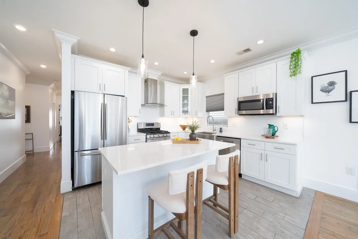 Jersey City/Hoboken Real Estate | View 104 Poplar St Unit# 1 | 3 Beds, 2 Baths