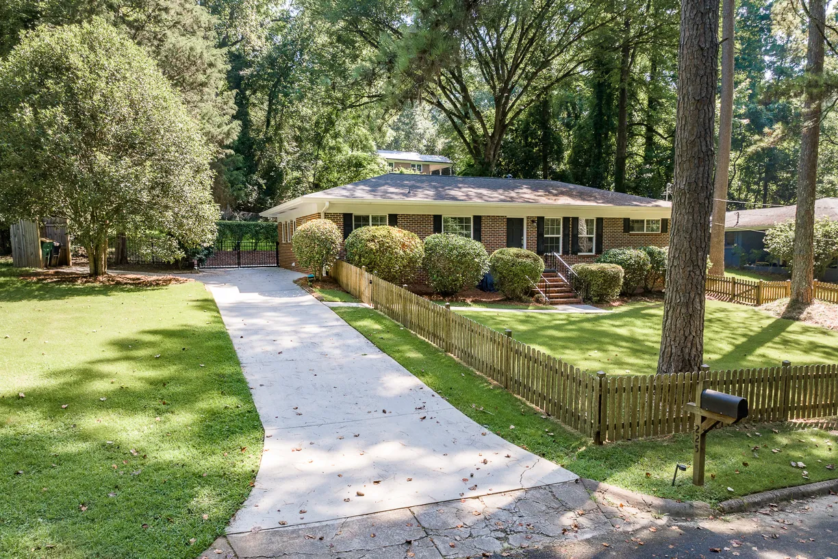 Athens, GA Real Estate | View 225 Riverside Drive | 4