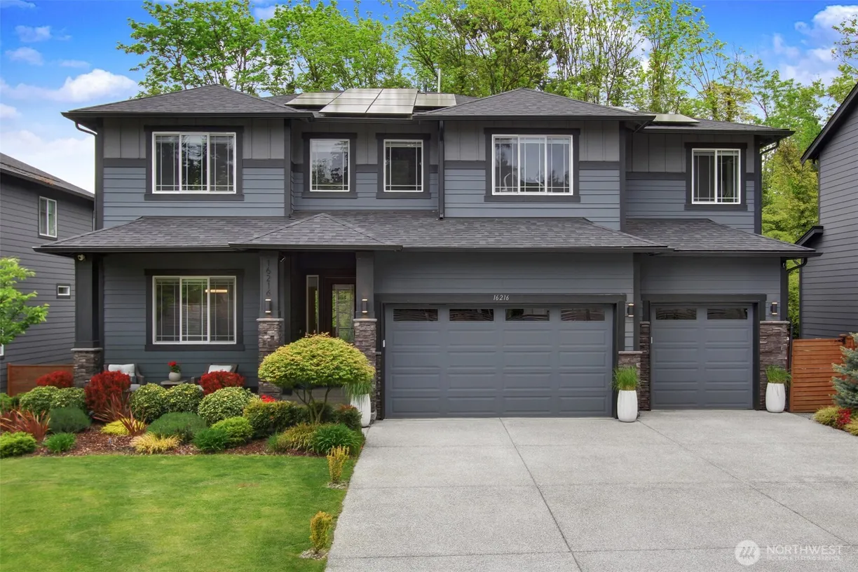 Seattle Area Real Estate | View 16216 81st Place | 6 Beds, 4 Baths