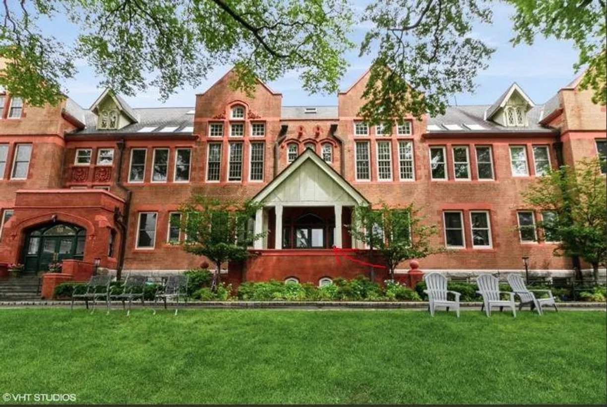 Westchester Real Estate | View 18 N Broadway #204 | 2 Beds, 2 Baths