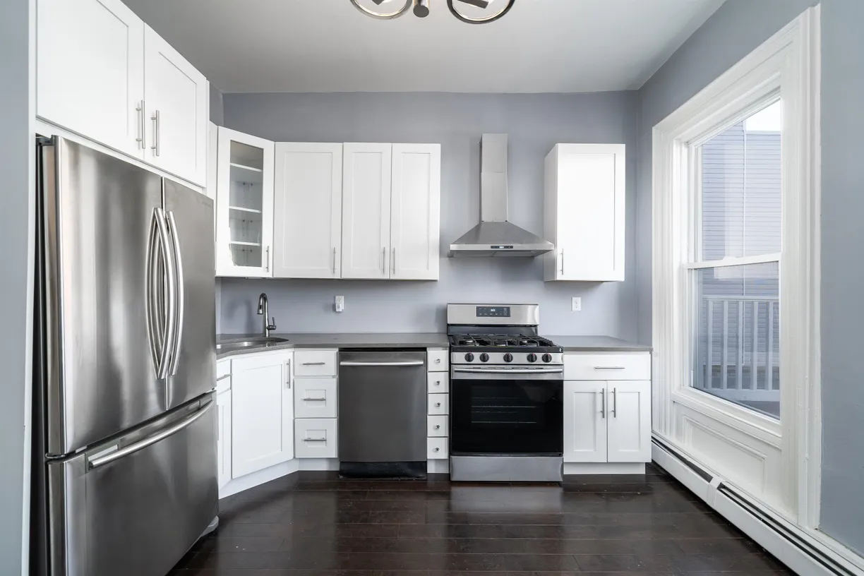 Jersey City/Hoboken Real Estate | View 949.5 Summit Ave Unit# 2 | room 1