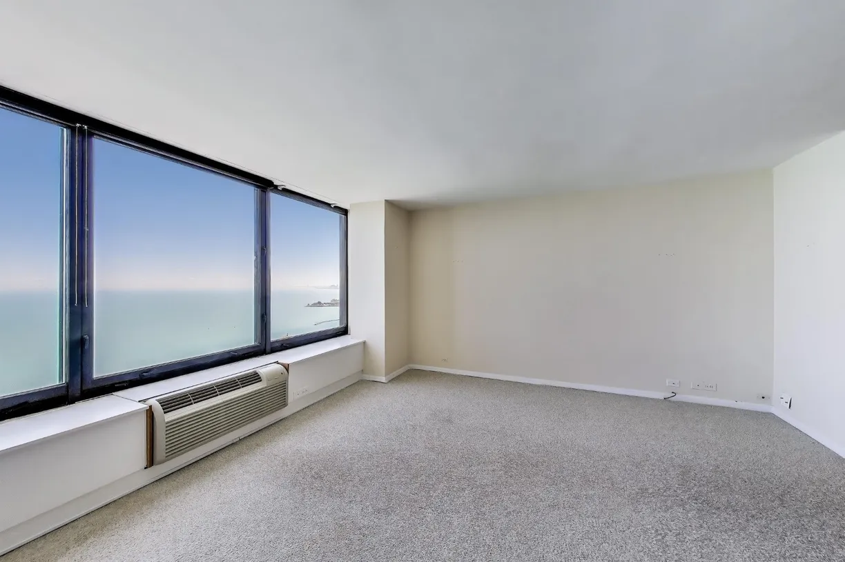Chicago Real Estate | View 155 N Harbor, 5110 | room 1