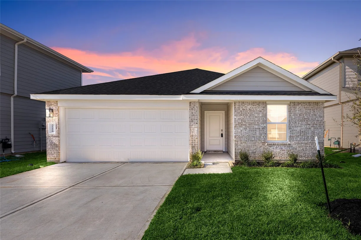 Houston Suburbs Real Estate | View 31119 Brightwell Bend | 4 Beds, 2 Baths