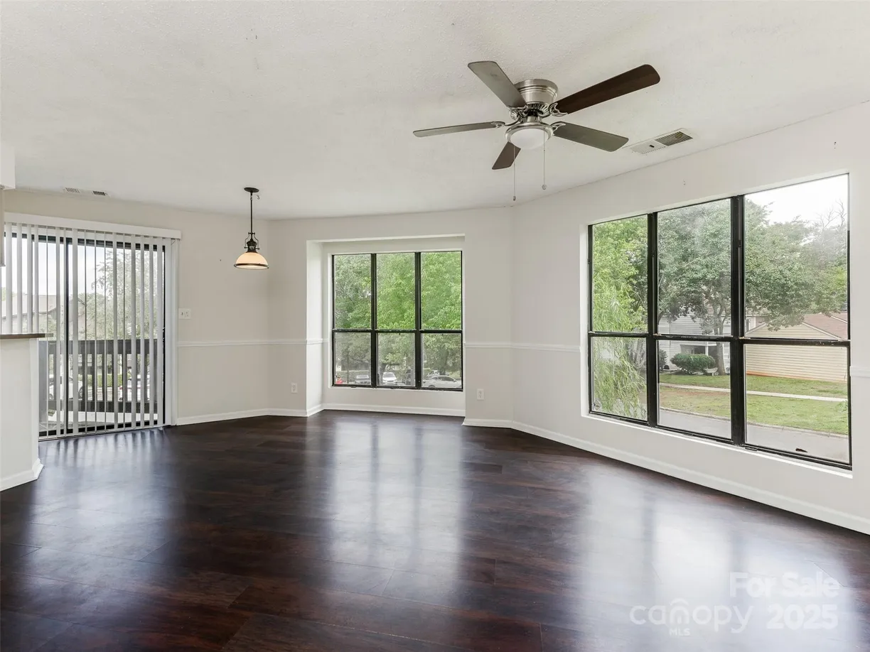Charlotte Real Estate | View 8202 Cedar Glen Drive | room 1