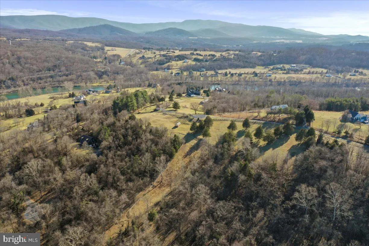 Washington Metro Area Real Estate | View 240 Cavalli Court | room 1