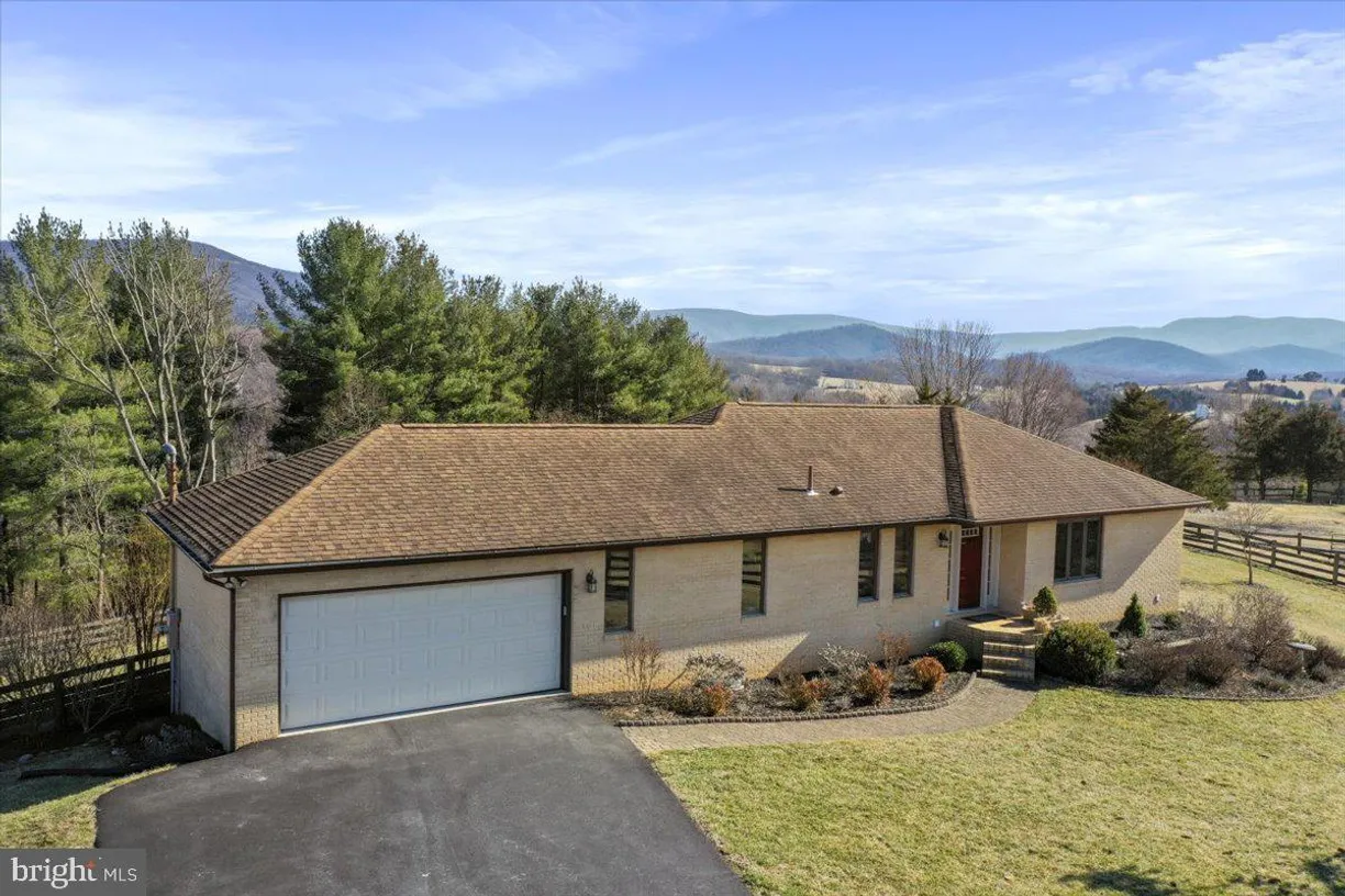 Washington Metro Area Real Estate | View 240 Cavalli Court | 3 Beds, 2 Baths
