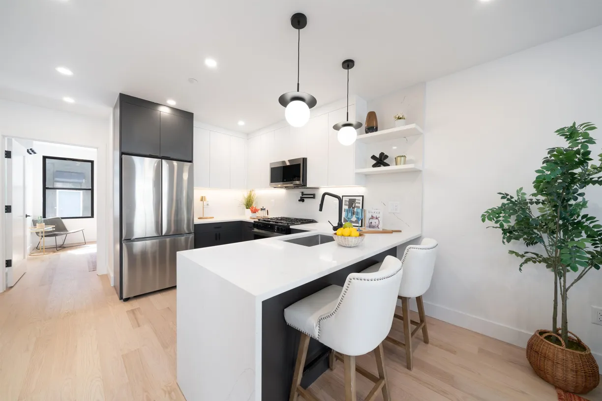 Jersey City/Hoboken Real Estate | View 347 Pavonia Ave Unit# 1 | 3 Beds, 2 Baths