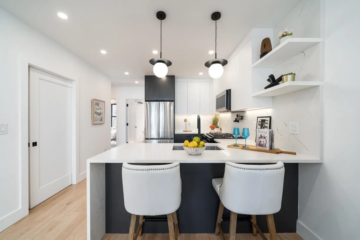 Jersey City/Hoboken Real Estate | View 347 Pavonia Ave Unit# 1 | room 1
