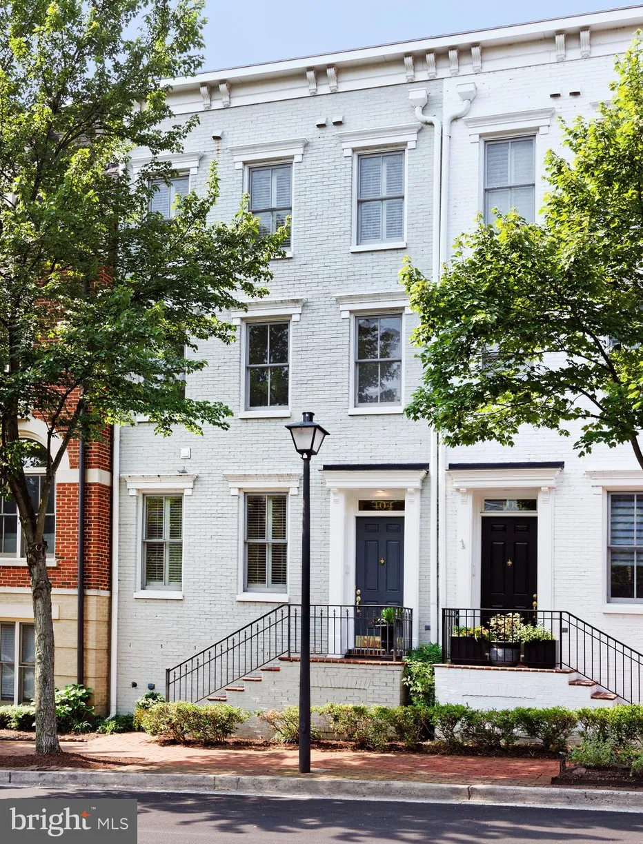 Washington Metro Area Real Estate | View 404 Oronoco Street | room 1