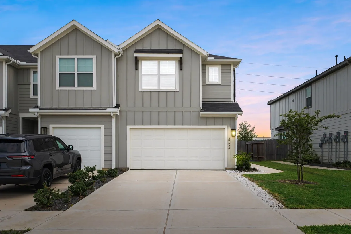 Houston Suburbs Real Estate | View 27926 Western Creek Court | 4 Beds, 2 Baths