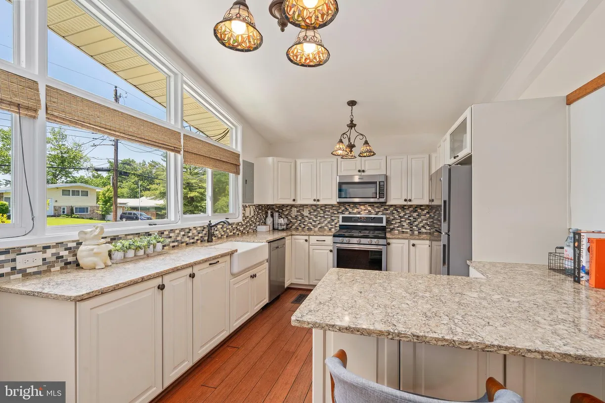 Washington Metro Area Real Estate | View 4006 Javins Drive | room 1