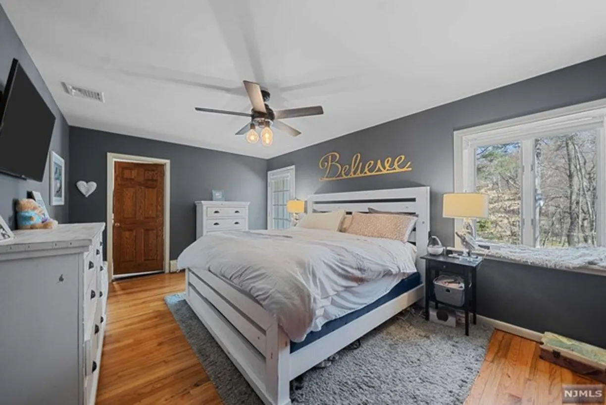 Rockland/Orange/NJ Real Estate | View 44 Rustic Drive | room 18 | View 19