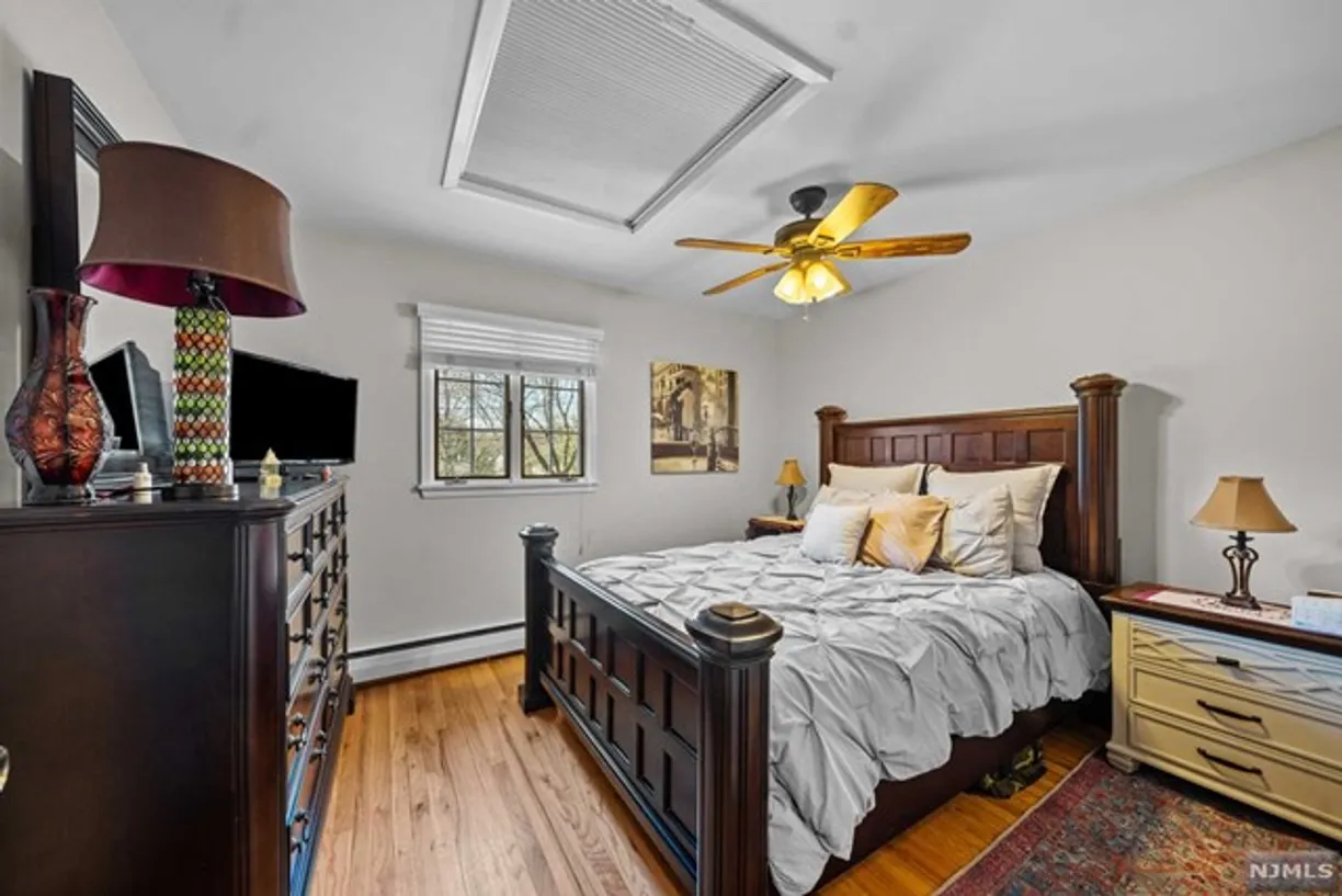 Rockland/Orange/NJ Real Estate | View 44 Rustic Drive | room 15 | View 16