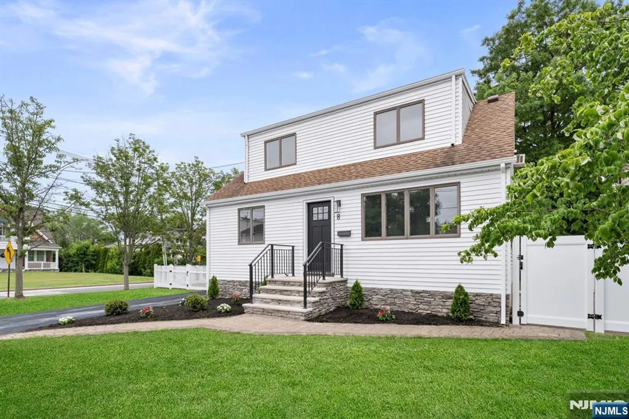 Bergen County Real Estate | View 8 Marianne Terrace | room 2