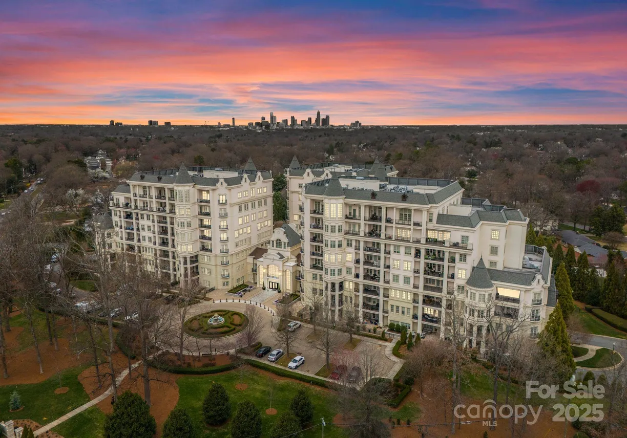 Charlotte Real Estate | View 2823 Providence Road #156 | 3 Beds, 3 Baths