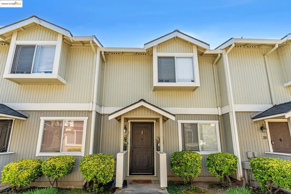 Northern California Real Estate | View 21564 Meekland Ave | 2 Beds, 1 Bath