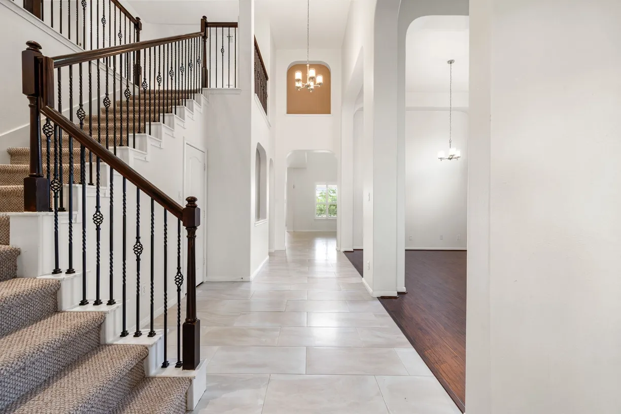 Houston Suburbs Real Estate | View 2107 Pearl Bay Court | room 2