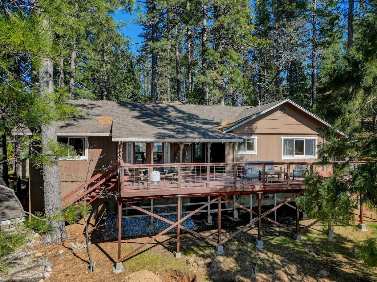 Northern California Real Estate | View 2958 Fairway Drive Unit# 2930 | 3 Beds, 2 Baths