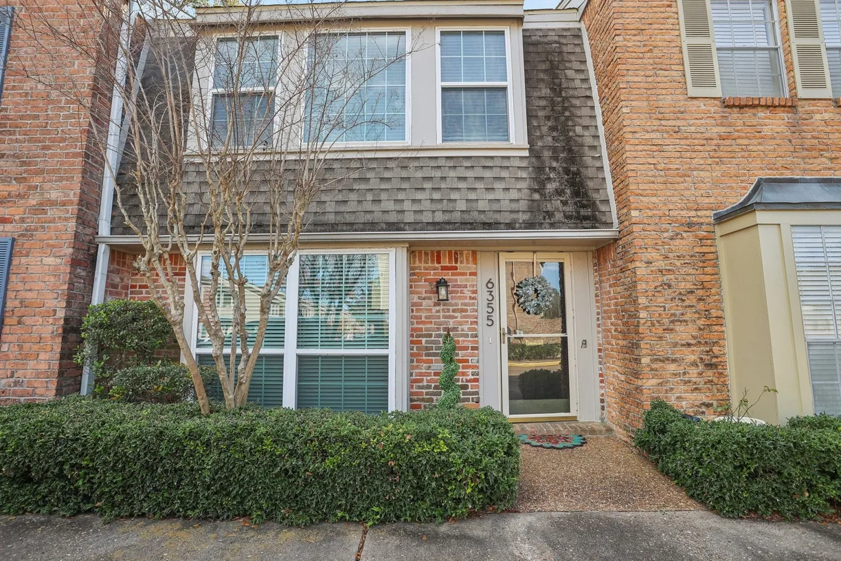 Houston Real Estate | View 6355 Del Monte Drive #64 | room 1