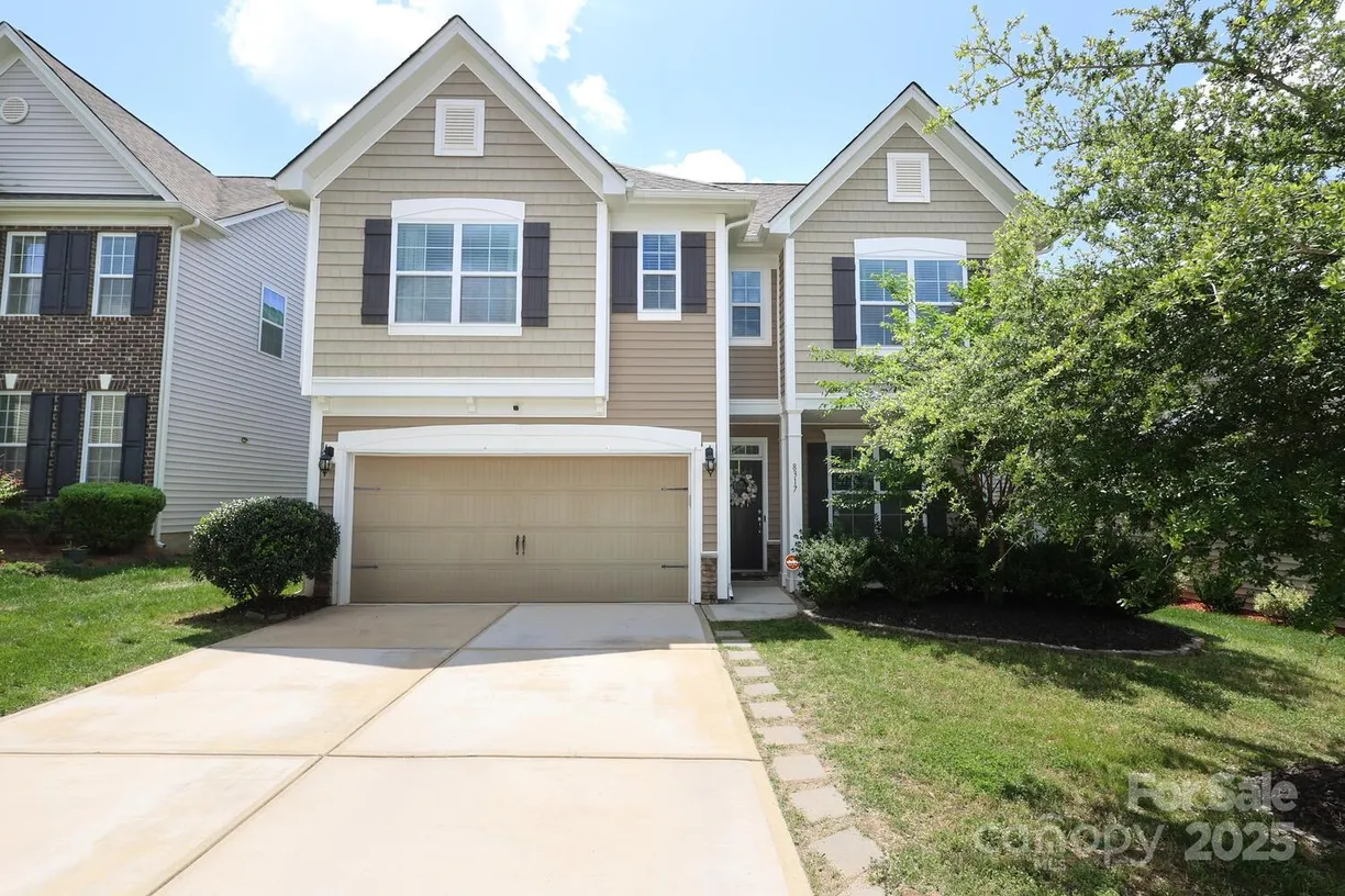 Charlotte Real Estate | View 8317 Dallas Bay Road | 3 Beds, 2 Baths