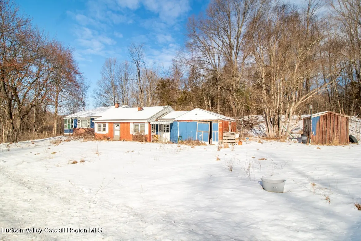 Hudson Valley Real Estate | View 127 Spring Lake Road | room 1