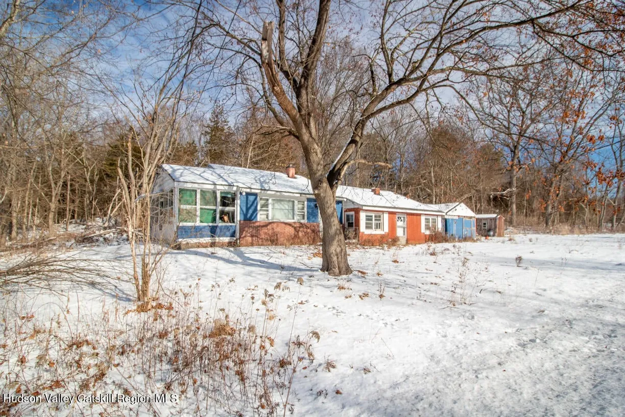 Hudson Valley Real Estate | View 127 Spring Lake Road | 3 Beds, 1 Bath