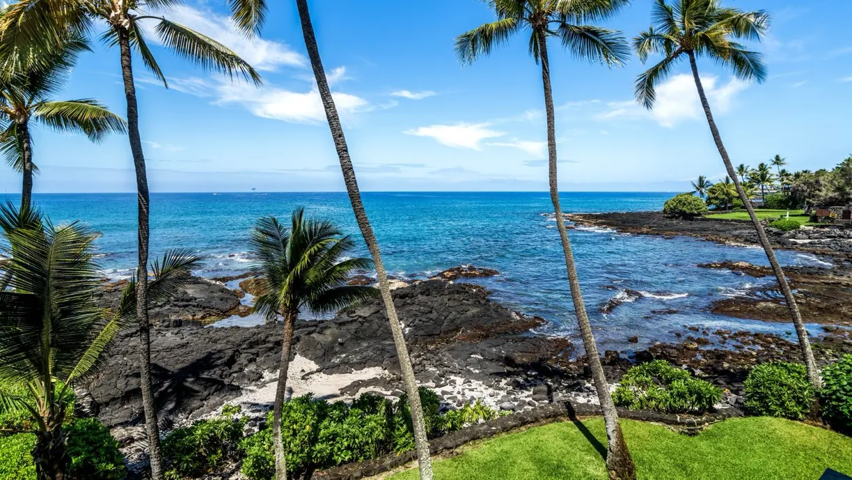 Hawaii Real Estate | View 76-6246 ALII DR, #322 | room 2
