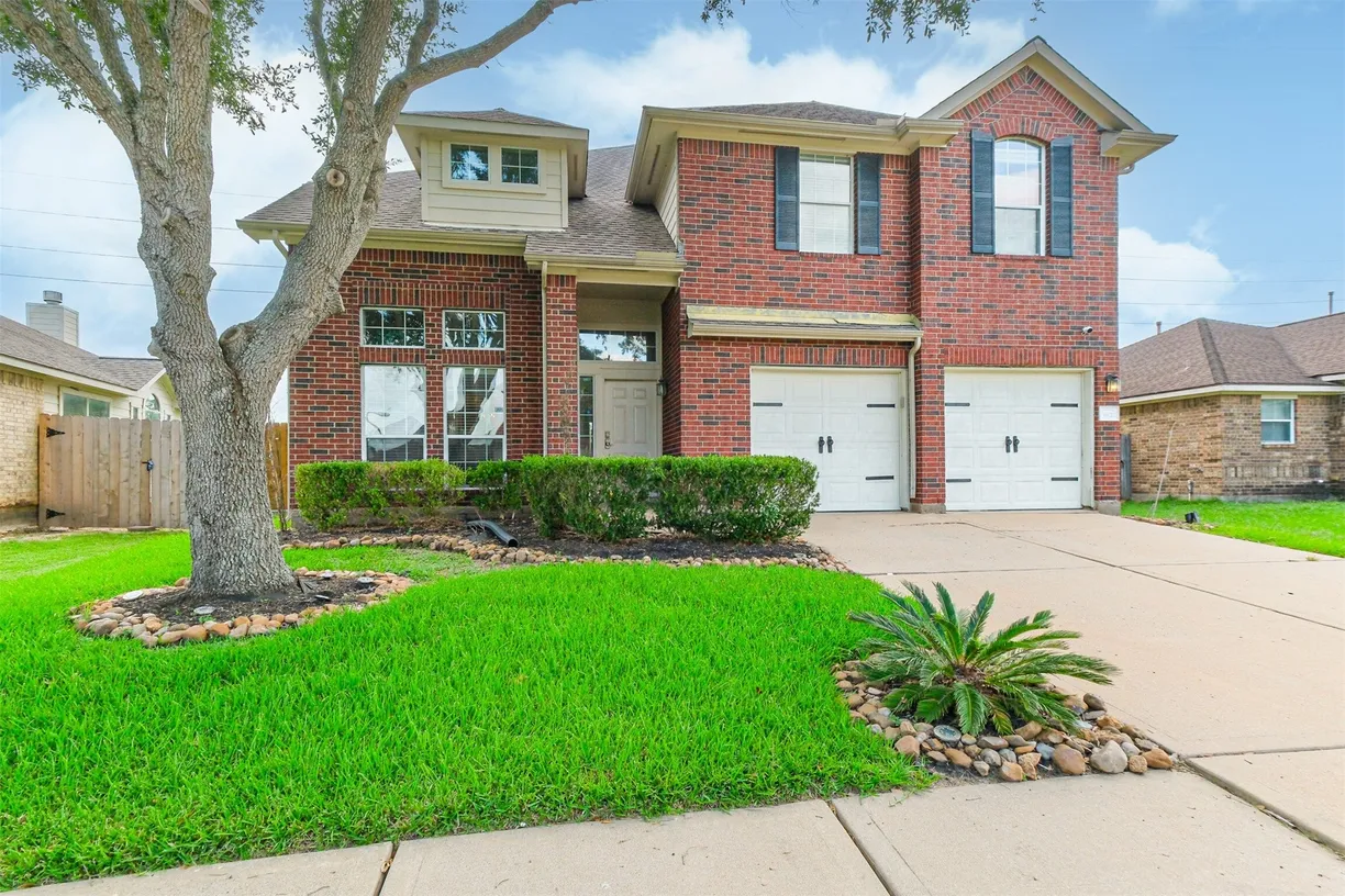 Houston Suburbs Real Estate | View 3822 Liberty Square Trail | 4 Beds, 2 Baths