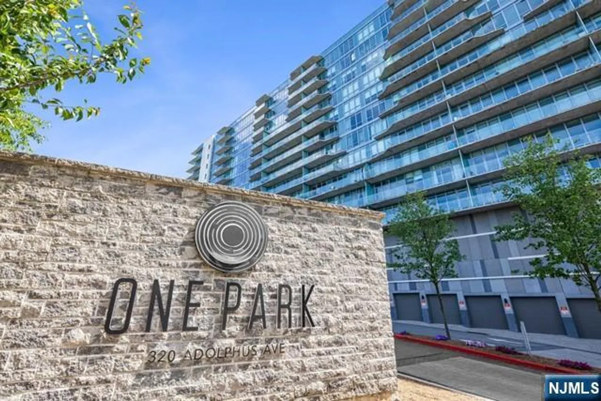 Bergen County Real Estate | View 320 Adolphus Avenue 408 | 2 Beds, 2 Baths