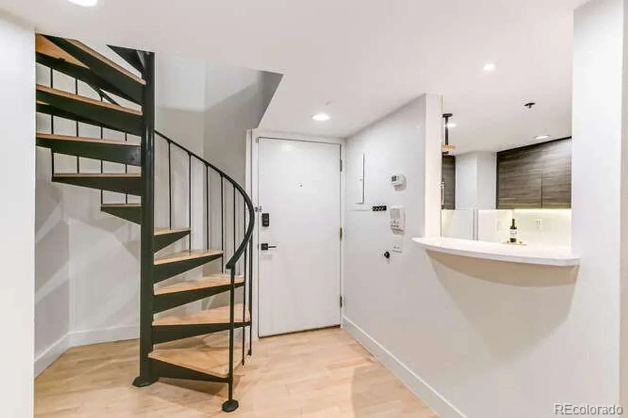 Denver Real Estate | View 350 Detroit Street Unit# 413 | room 2