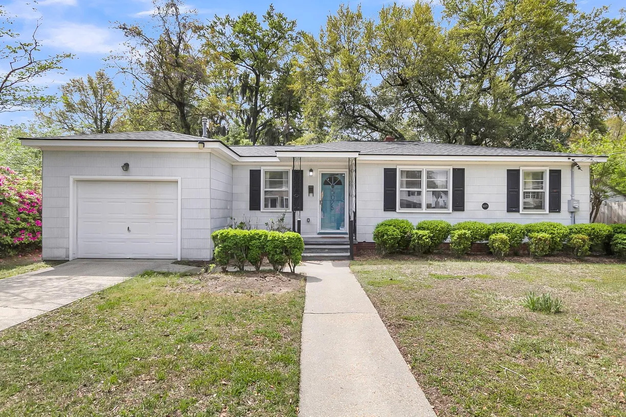 Charleston, SC Real Estate | View 5075 Walker Street | 3 Beds, 1 Bath