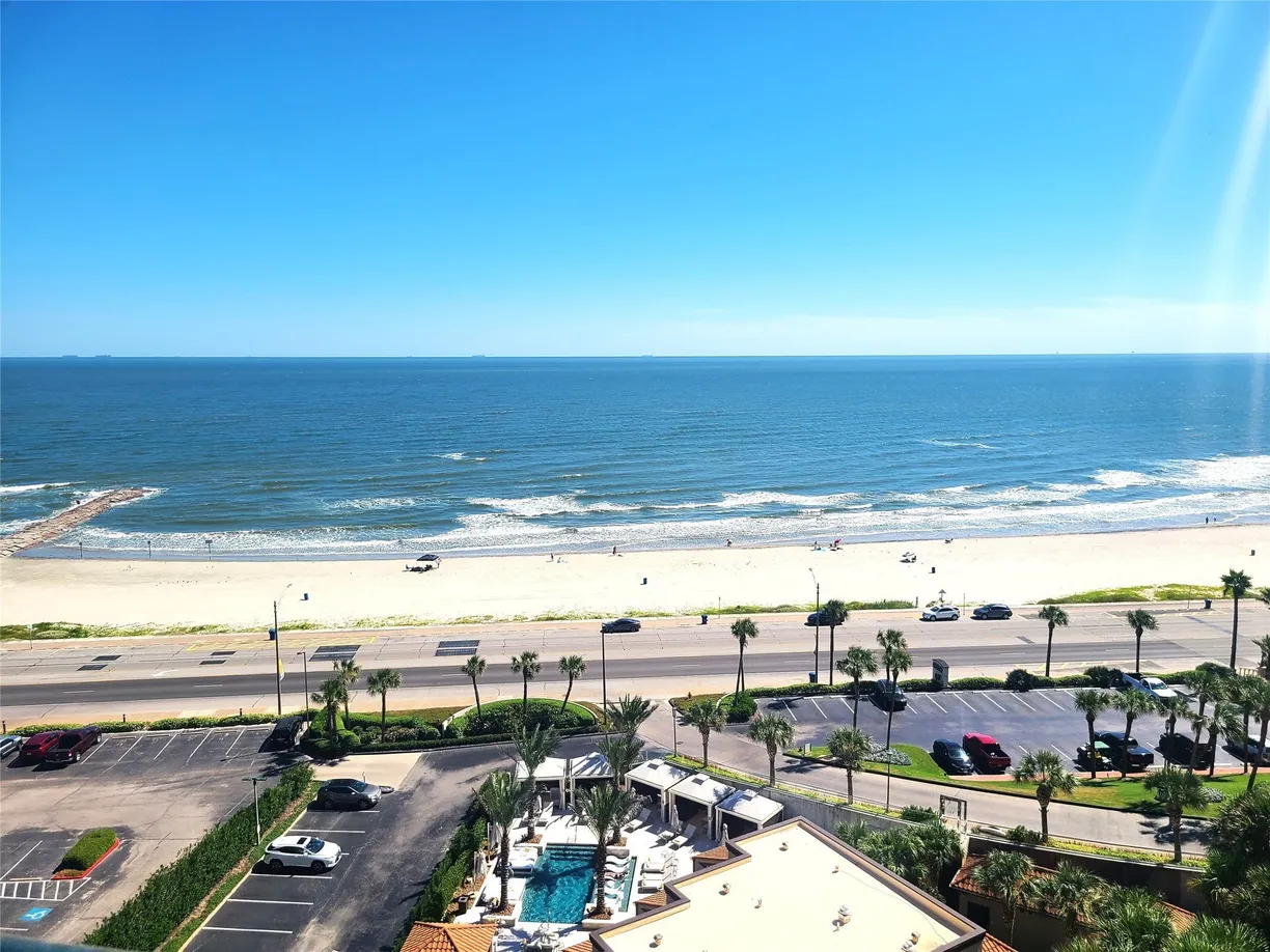 Houston Real Estate | View 5220 Seawall Boulevard #1237A | room 1