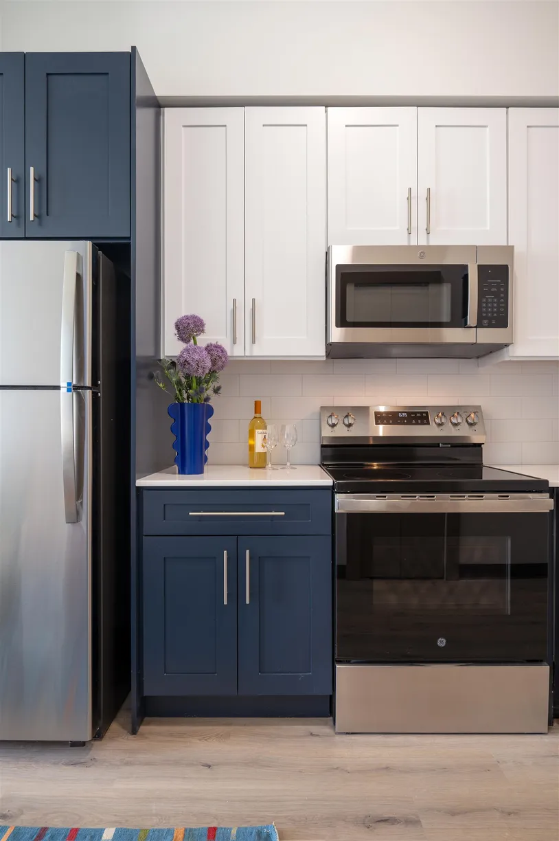 Jersey City/Hoboken Real Estate | View 857 Bergen Ave Unit# 202 | room 2