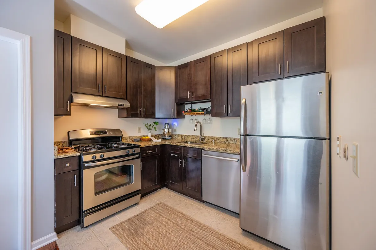Jersey City/Hoboken Real Estate | View 71 North St Unit# 204 | room 2