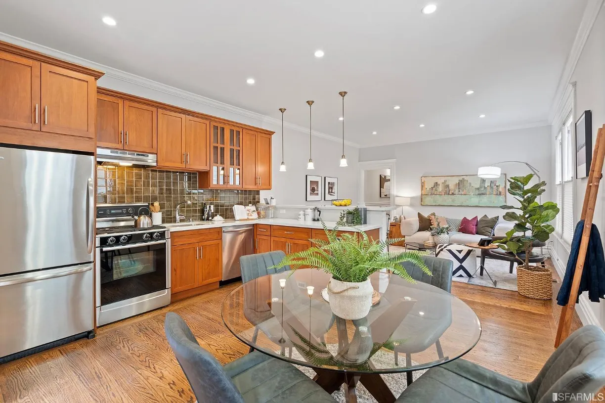 Northern California Real Estate | View 2079 15th Street Unit# A | 3 Beds, 2 Baths