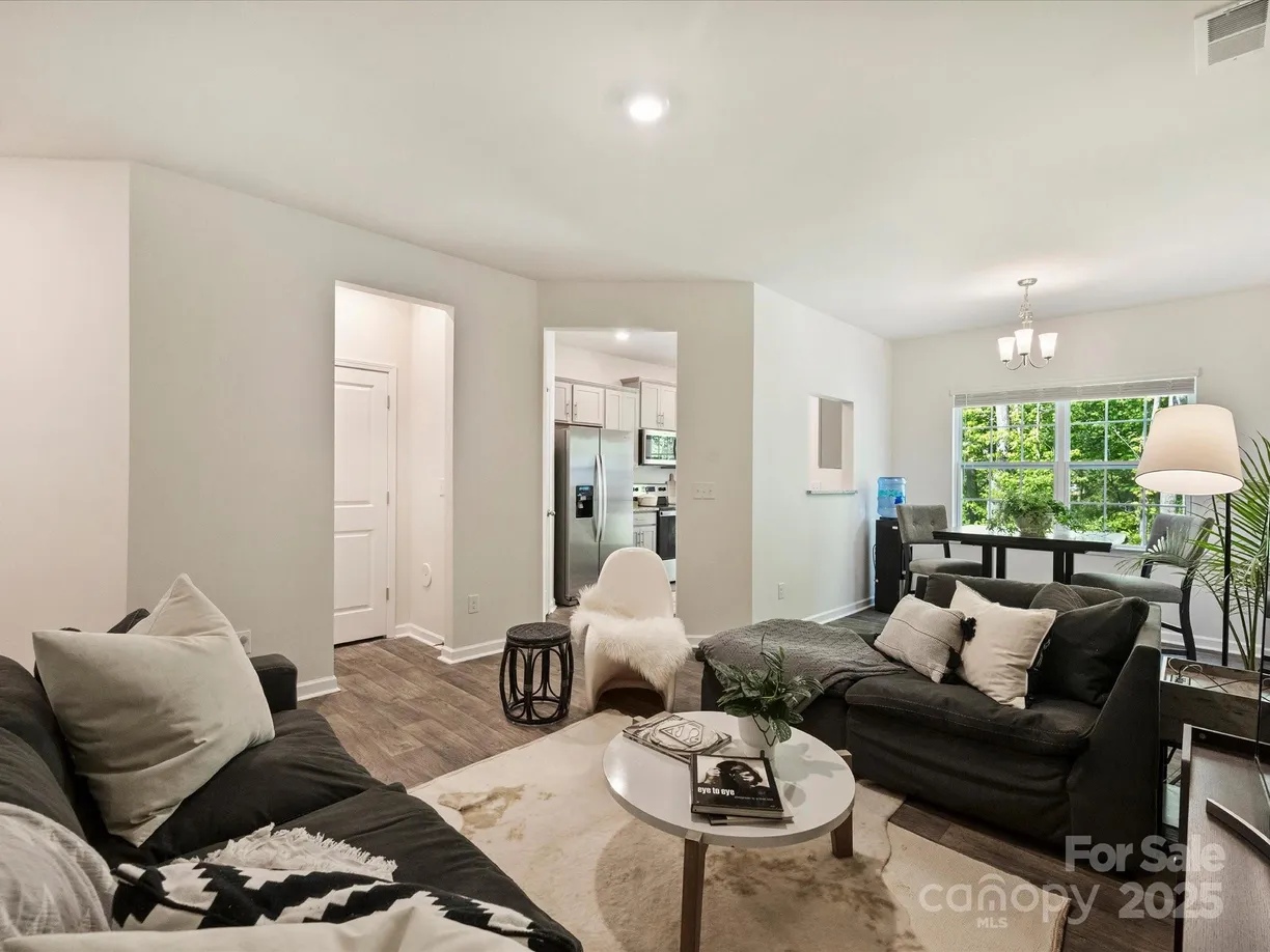 Charlotte Real Estate | View 6037 Guildford Hill Lane | room 2