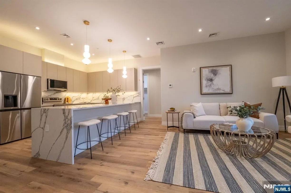 Bergen County Real Estate | View 1722 Springfield Avenue 404 | room 1