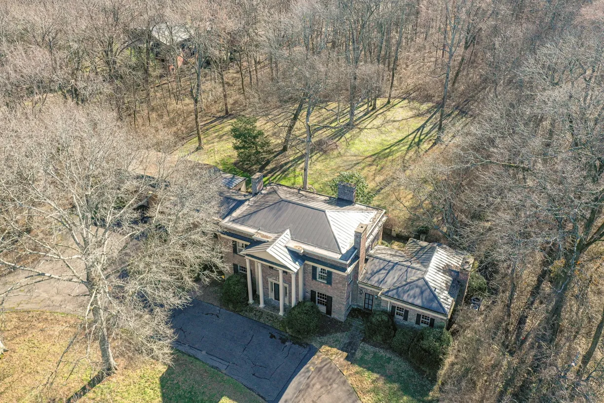 Nashville, TN Real Estate | View 1416 Chickering Rd | room 1
