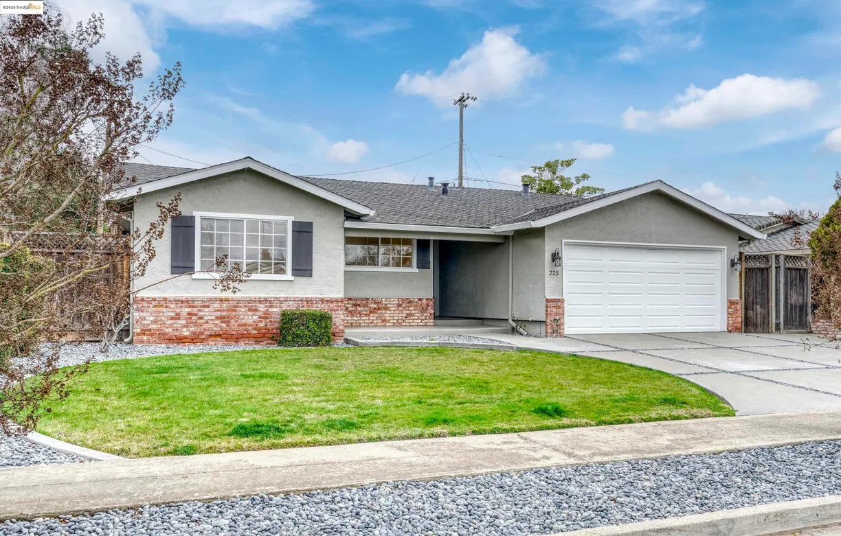 Northern California Real Estate | View 225 Gregg Dr | room 1