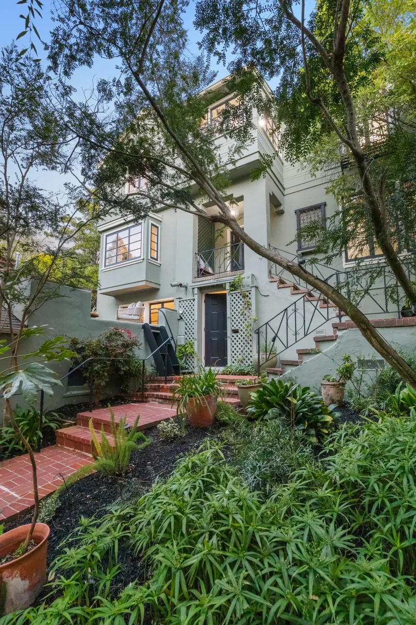 Northern California Real Estate | View 143 Arlington Ave | room 1