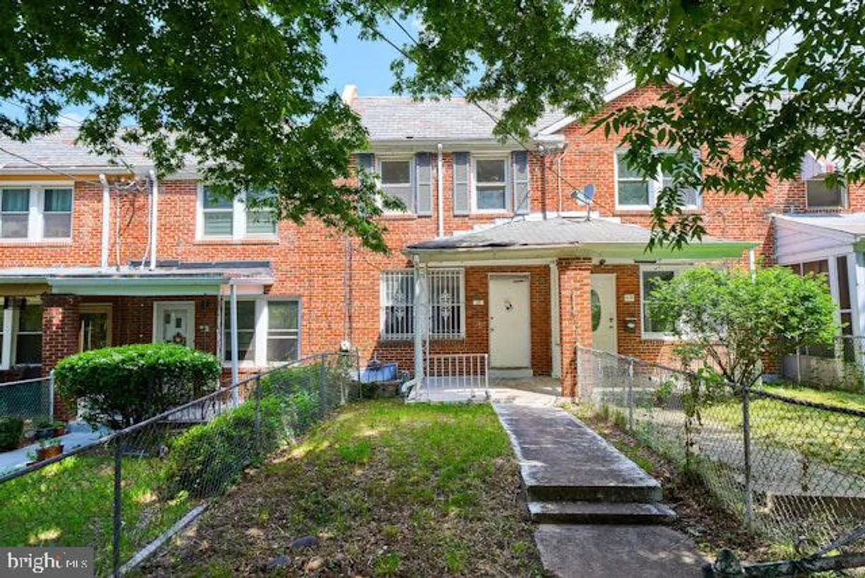 Washington Metro Area Real Estate | View 66 Allison Street NE | room 1