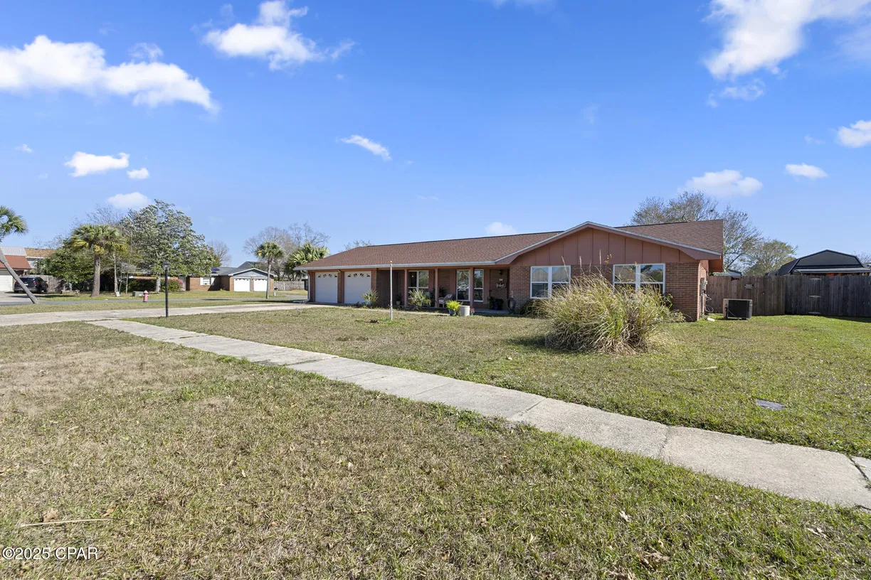 Northwest Florida Real Estate | View 301 Floyd Drive | room 1